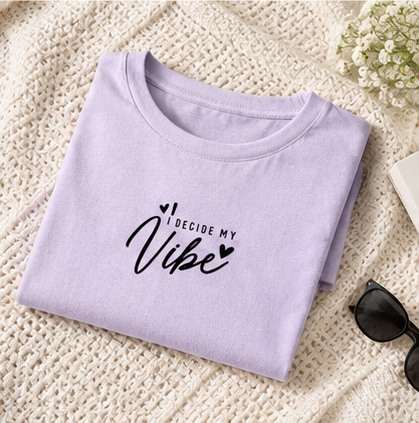 Khud Ki Queen – Women’s Graphic T-Shirt | Feminine Statement Baby Tee